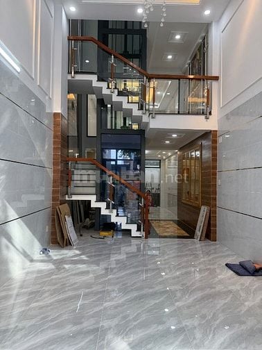 Nhà 5 Tầng - 237m2 Sàn - Thang Máy - 6PN, 7WC - Bình Tân - Giá 8,7 Tỷ 