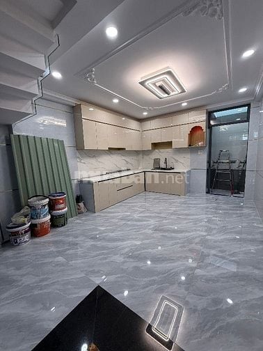 Nhà 5 Tầng - 237m2 Sàn - Thang Máy - 6PN, 7WC - Bình Tân - Giá 8,7 Tỷ 