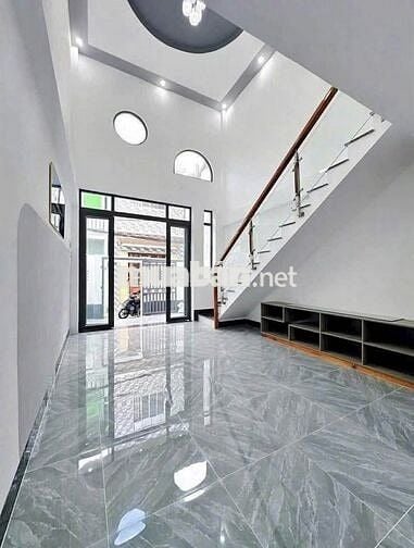 Bán nhanh nhà mới 1 lầu 2PN, giá chỉ 1 tỷ 660, đường Bờ Kênh, Bình Tân
