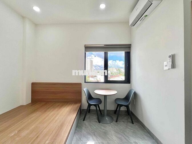 STUDIO FULL NỘI THẤT, BAN CÔNG HOẶC CỬA SỔ TRỜI MỚI 100%, FREE XE, ĐẸP