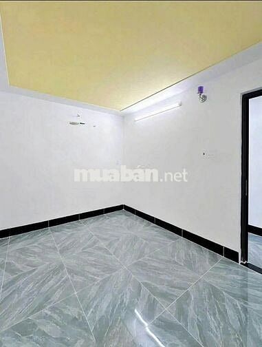 Bán nhanh nhà mới 1 lầu 2PN, giá chỉ 1 tỷ 660, đường Bờ Kênh, Bình Tân