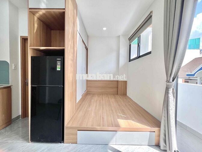 STUDIO FULL NỘI THẤT, BAN CÔNG HOẶC CỬA SỔ TRỜI MỚI 100%, FREE XE, ĐẸP