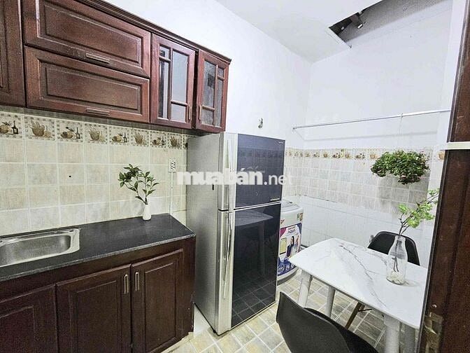 1 Phòng ngủ tách bếp, có máy giặt riêng siêu rẻ Phú Thuận, Quận 7