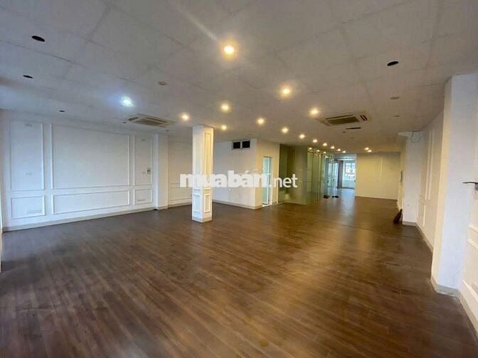 🏢 CHO THUÊ TÒA NHÀ VĂN PHÒNG ĐƯỜNG NGÔ THỜI NHIỆM DT 2000M2, QUẬN 1 🏢