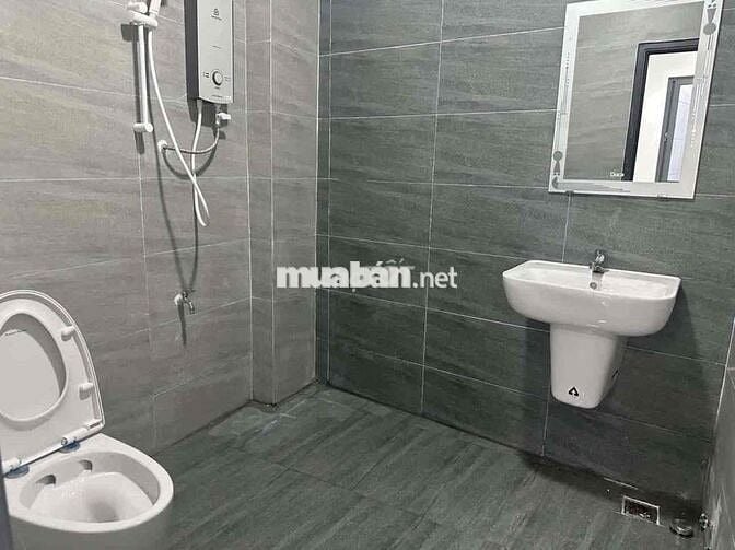 Mặt Bằng Cho Thuê 120m Ngang 8m Đường 10m5 Chính Hữu