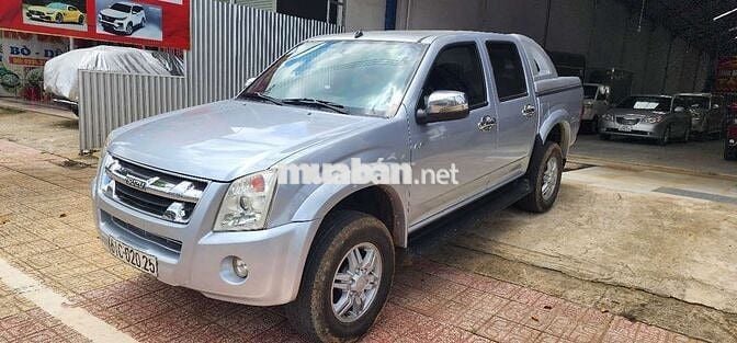 Isuzu Dmax 2011 2 cầu Số sàn Bạc