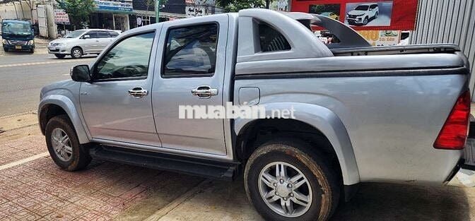 Isuzu Dmax 2011 2 cầu Số sàn Bạc