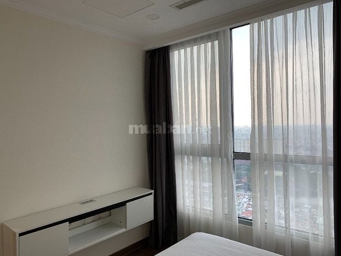 Cần bán căn góc Landmark Plus khu Vinhomes Central Park view đẹp