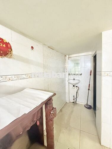 [3009] NHÀ TẦNG TRỆT CHUNG CƯ BIS TRẦN HÒA MẶT TIỀN QUẬN 5