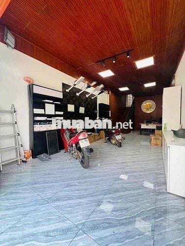 nhà 2 mặt tiền 87m2 hướng tây nam