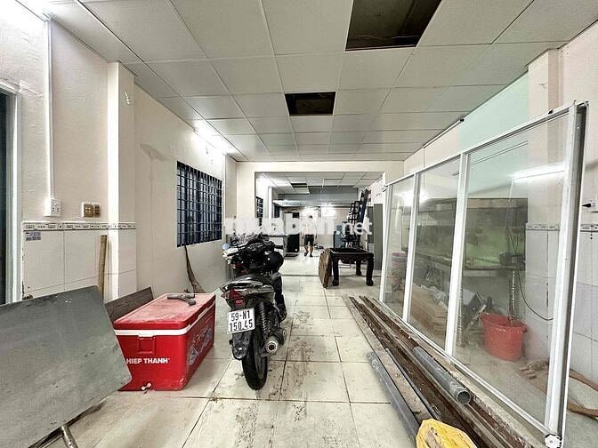 CHO THUÊ MẶT BẰNG 70m2 MẶT TIỀN ĐƯỜNG PHẠM VĂN CHIÊU