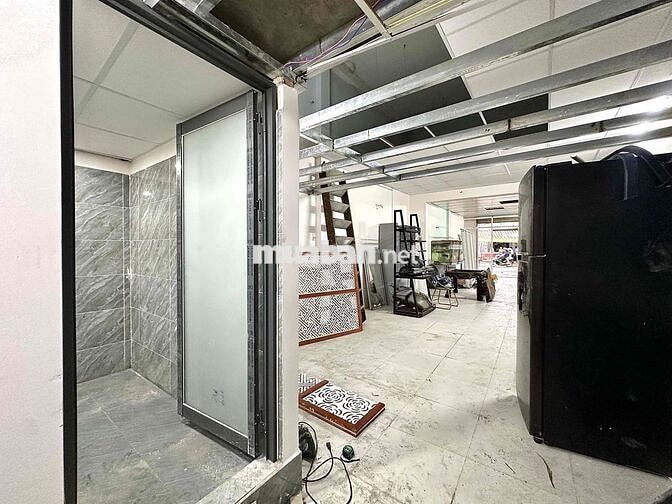 CHO THUÊ MẶT BẰNG 70m2 MẶT TIỀN ĐƯỜNG PHẠM VĂN CHIÊU
