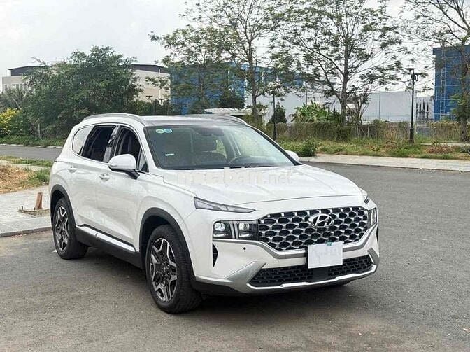 Hyundai Santafe 2022 full xăng 36.000km Trắng