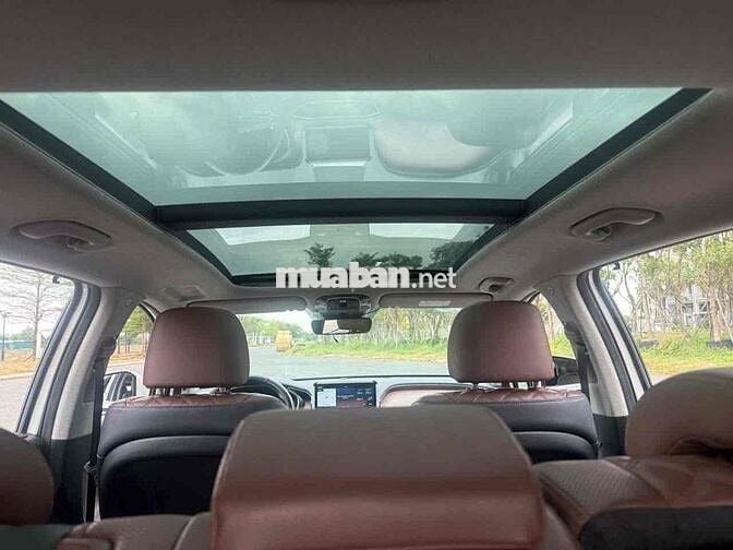Hyundai Santafe 2022 full xăng 36.000km Trắng