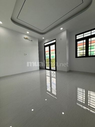 Nhà 5 Tầng - 204m2 Sàn - 5PN - 6WC - Bình Tân - Giá Bán 7,6 Tỷ l