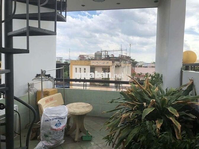 Bán nhà MT đát thánh - NHỈNH 10 đồng