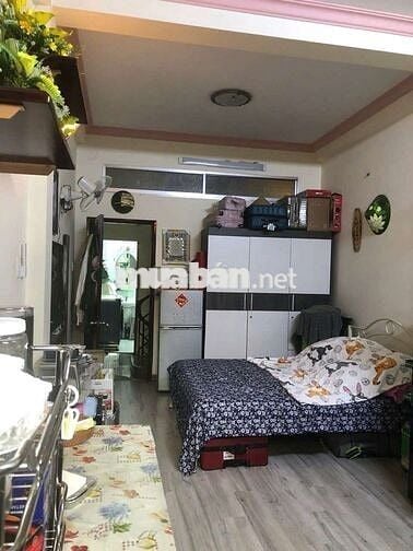 Bán nhà MT đát thánh - NHỈNH 10 đồng