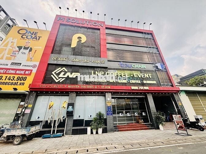 TÒA NHÀ MẶT TIỀN QUẬN 1 - 12x12m - 4 TẦNG - GIÁ THUÊ: 140 TRIỆU