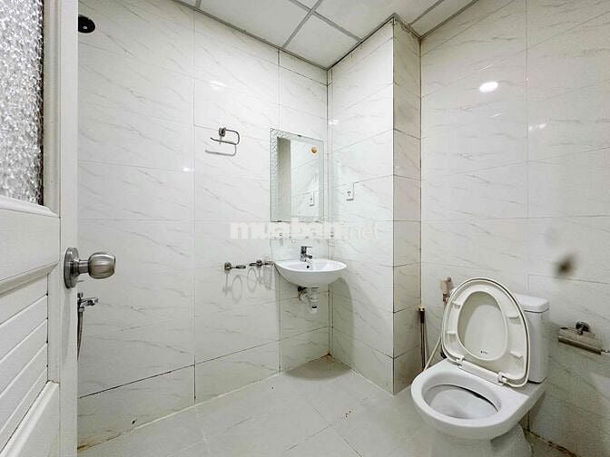 PHÒNG STUDIO CỬA SỔ 30M2 | NGAY THẠCH THỊ THANH Q1| CHỢ TÂN ĐỊNH