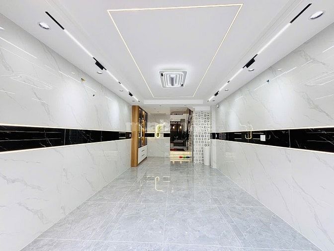 Nhà mới 4x20m 1 trệt lửng 4 lầu st 6PN 9WC có thang máy - Giá 15 tỷ Tl