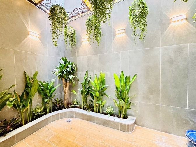 Nhà mới 4x20m 1 trệt lửng 4 lầu st 6PN 9WC có thang máy - Giá 15 tỷ Tl