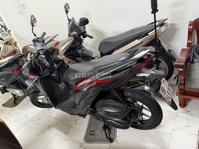 XE VARRIO 125cc. Chinh chủ kí ngay cho ae