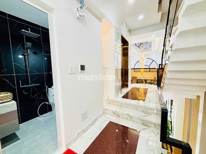 Nhà mới 4x20m 1 trệt lửng 4 lầu st 6PN 9WC có thang máy - Giá 15 tỷ Tl