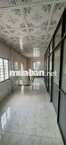Nhà mặt tiền Quốc lộ 1k. linh xuân. Thủ Đức. DT: 73 m2. DTSD: 130 m2.