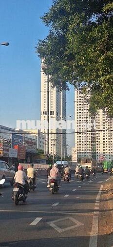 Nhà mặt tiền Quốc lộ 1k. linh xuân. Thủ Đức. DT: 73 m2. DTSD: 130 m2.