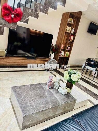 CHO THUÊ NHÀ NGUYÊN CĂN 5PN 6TOLET NHÀ HẺM XE HƠI PHÙ HỢP Ở VÀ LÀM VP