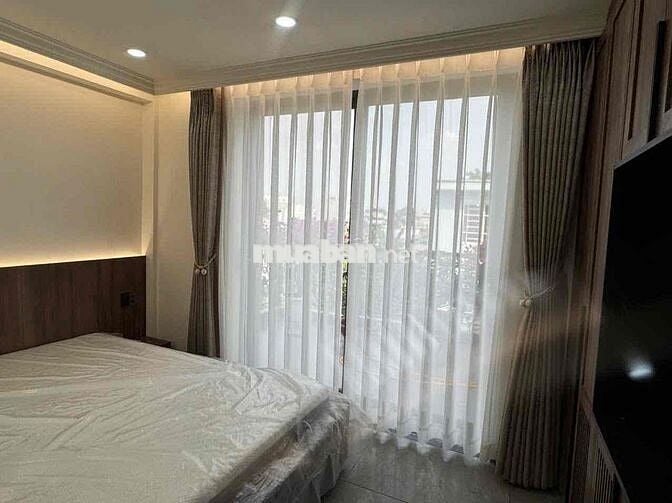 CHO THUÊ NHÀ NGUYÊN CĂN 5PN 6TOLET NHÀ HẺM XE HƠI PHÙ HỢP Ở VÀ LÀM VP