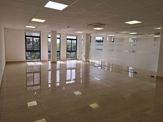 Tòa nhà văn phòng 2 mặt tiền, hầm, 5 lầu khu An Phú An Khánh, quận 2