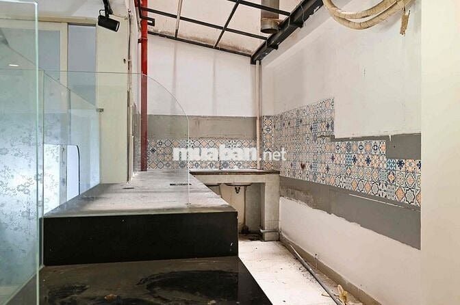 Cho thuê mặt bằng 80m² – Q10 – 24TR