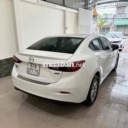 Mazda 3 Sedan 2018 Full Option Trắng 56000 km
