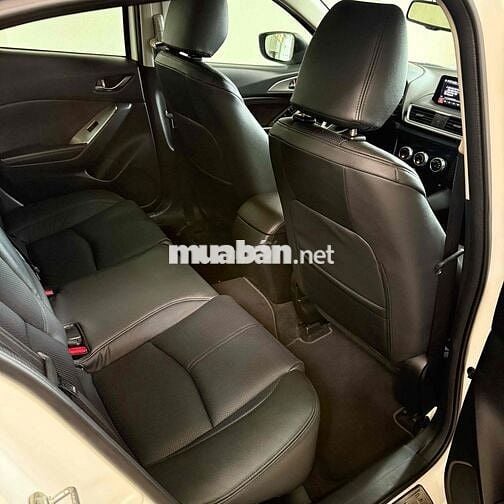 Mazda 3 Sedan 2018 Full Option Trắng 56000 km