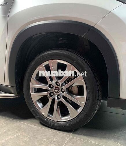 TOYOTA INNOVA CROSS HYBRID 2025