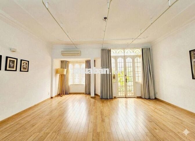 SIÊU PHẨM MỚI XÂY - 226A Lê Văn Sỹ, PN, 6x20, 6 Tầng, Hầm, Thang Máy