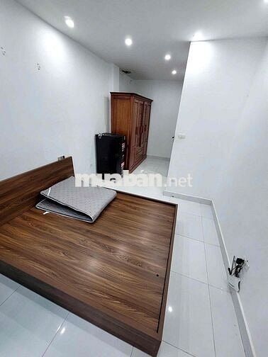 2PN + 1WC Full Tiện Nghi, Sát Q1 - Thảo Điền, Điền Nước Rẻ