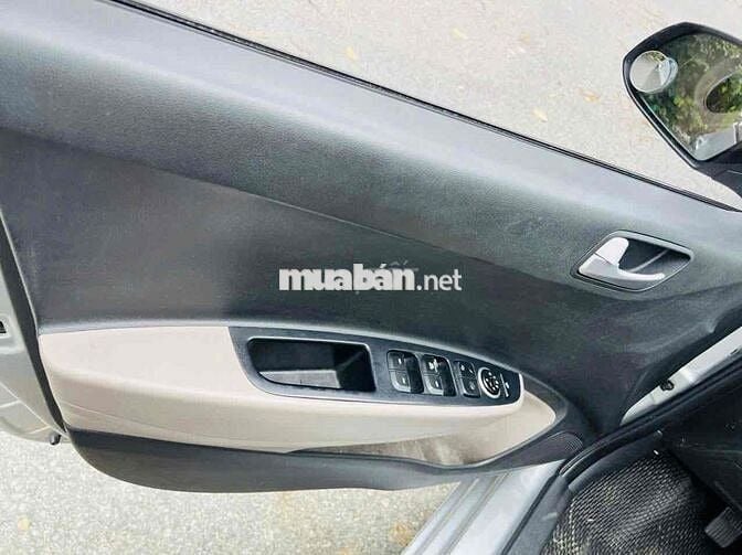 BÁN NHANH HYUNDAI I10 2019 SỐ SÀN BẢN ĐỦ (1.2 MT)