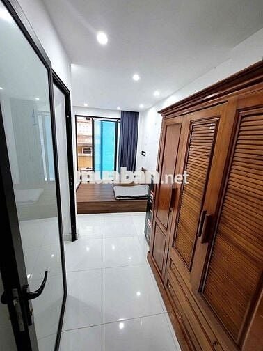 2PN + 1WC Full Tiện Nghi, Sát Q1 - Thảo Điền, Điền Nước Rẻ