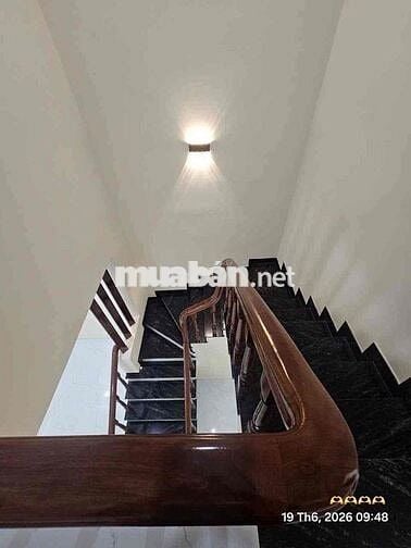 Nhà Mặt Tiền Đường Số 9 Linh Xuân , Hẻm xe hơi lớn , 3PN 3wc