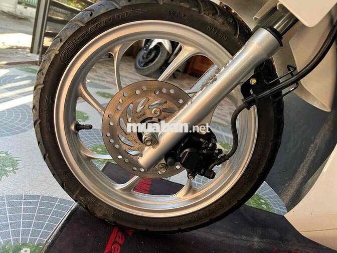 Honda Vision 2024 Trắng 10.000 km