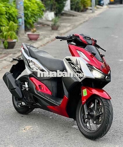 Honda VARIO 160cc 2023 4val ABS Đỏ Bạc Đen