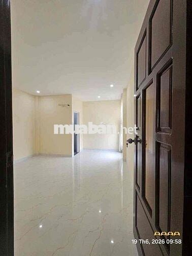 Nhà Mặt Tiền Đường Số 9 Linh Xuân , Hẻm xe hơi lớn , 3PN 3wc