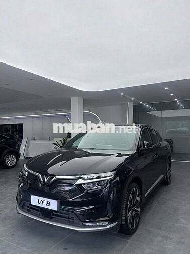 VinFast VF8 Plus Mới 100% trả trước 145tr