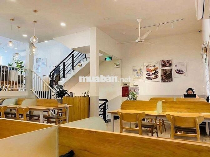 nhà mặt tiền diện tích lớn cho thuê 