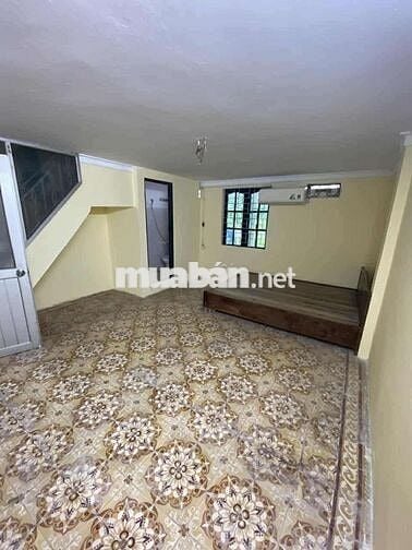 🔥 Nhà Nguyên Căn Gia Quất 100m² – Ô Tô Đỗ Cửa – 2PN – Chỉ 7 Triệu/Th