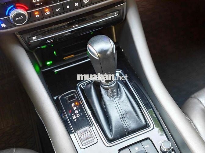 🔴 Mazda 6 2.5L Signature 2022 Đen 28.000 km