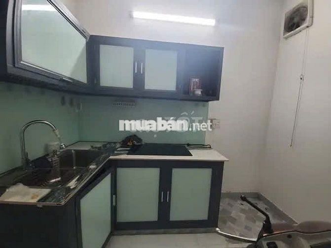 Cho thuê nhà Bình Long, 3 tầng 3pn2wc, 5 x 6m, chỉ 7.5tr/tháng
