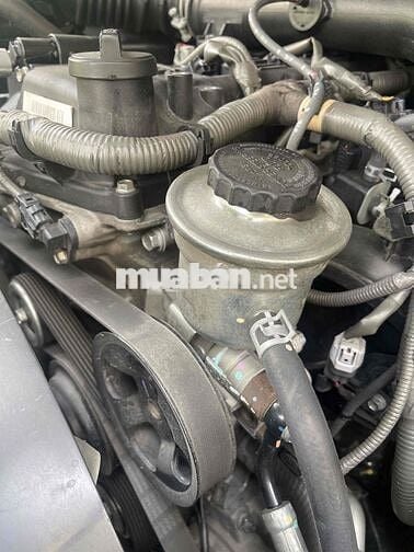 Toyota Innova 12/2016 Bạc Số sàn 2.0L gia đình